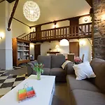 Charming House, Perfect For Family Holidays * ארזי