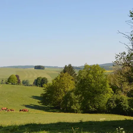 Vakantiehuis Charming House Perfect For Family Holidays